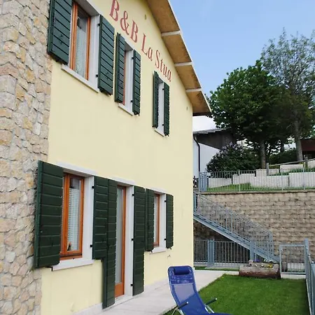 La Stua Bed and Breakfast